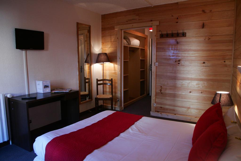 Hotel De La Valentin לס דה-אלפס מראה חיצוני תמונה